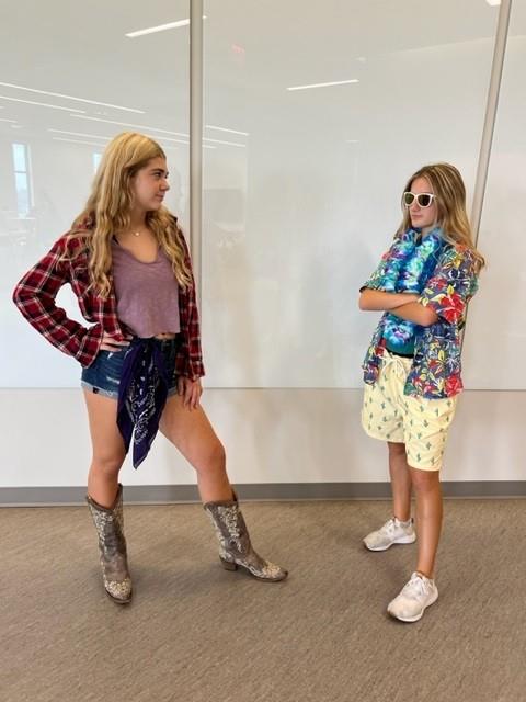 Homecoming 2023_Surf and Turf Friday